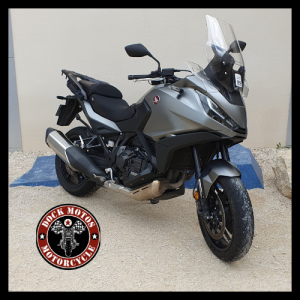 Lire la suite à propos de l’article HONDA NT 1100 DCT